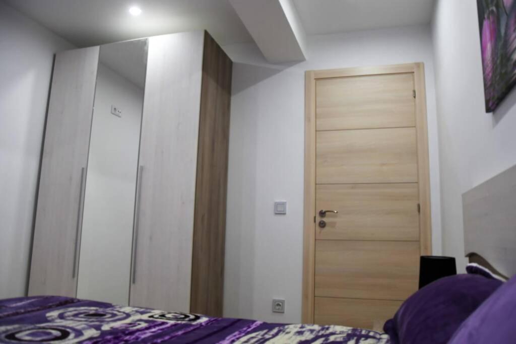 Recomendado Wifi 12 Min Ayto 4 Habs Dobles Parking Oviede Extérieur photo